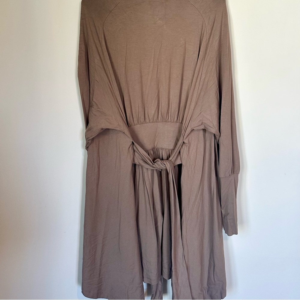 Boston Proper Taupe Asymmetrical Flowy Open Cardigan - Size: Medium - Picture 5 of 7